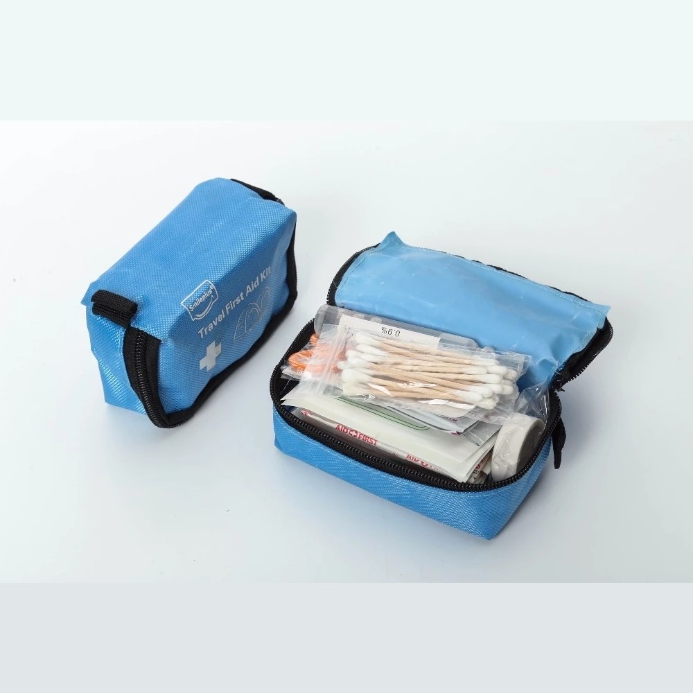 First Aid kit (5)